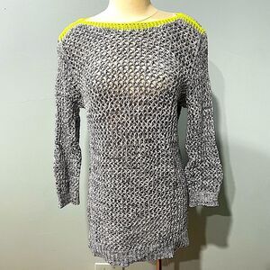 Two by Vince Camuto Grey Open Crochet Knit 3/4 Sleeve Sweater Size Small